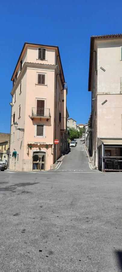 Apartamento Oasi Poggio Moiano Exterior foto