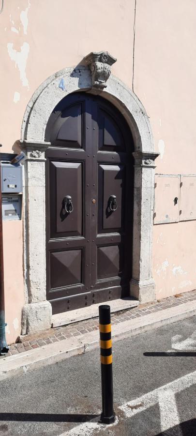 Apartamento Oasi Poggio Moiano Exterior foto
